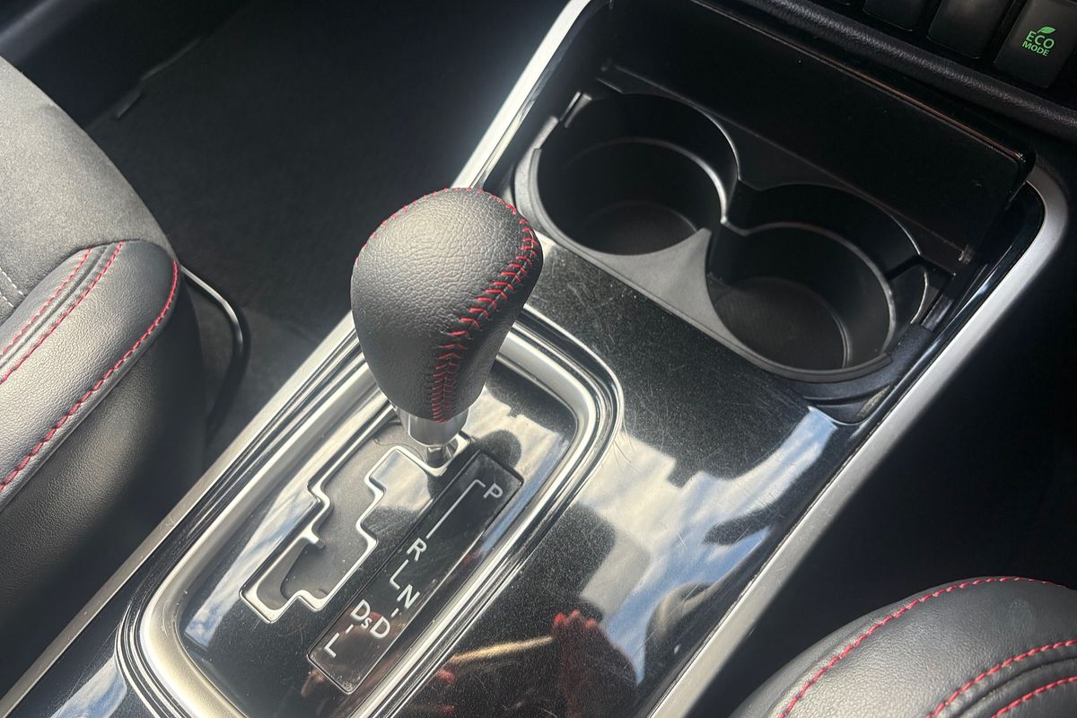 2020 Mitsubishi Outlander Black Edition ZL