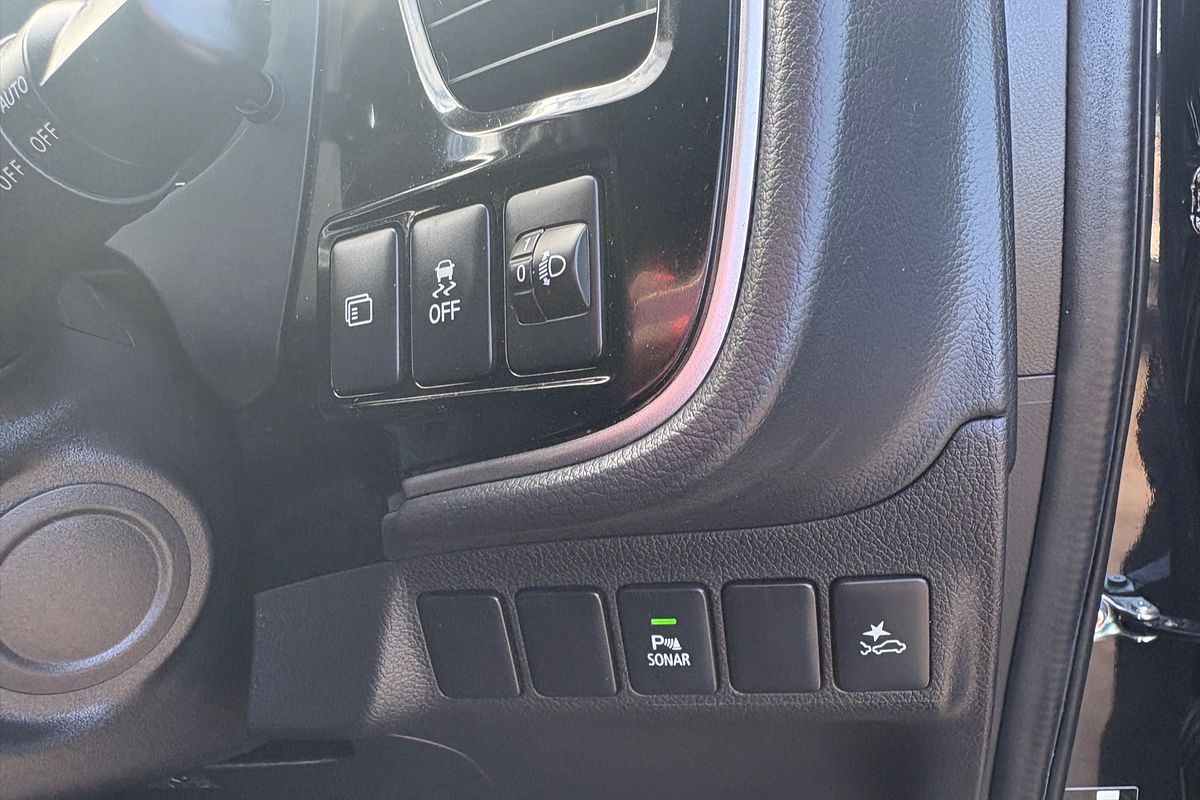 2020 Mitsubishi Outlander Black Edition ZL