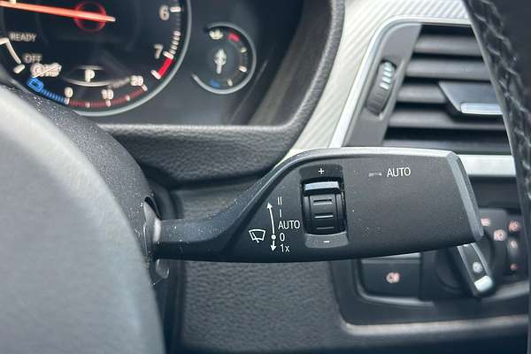 2018 BMW 3 Series 330i M Sport F30 LCI