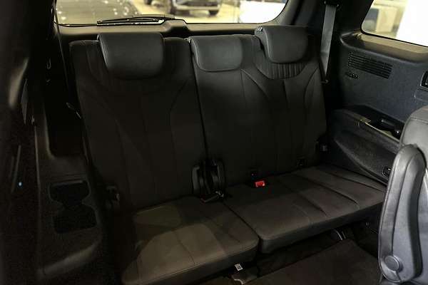 2024 Hyundai Palisade Calligraphy Black Ink LX2.V4