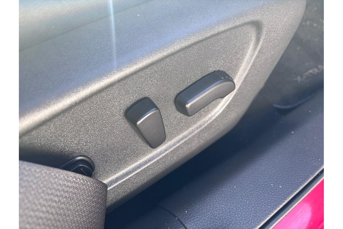 2019 Nissan X-TRAIL ST-L T32 Series II