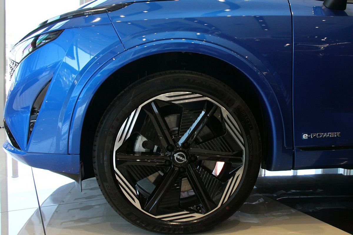 2025 Nissan QASHQAI N-DESIGN e-POWER J12