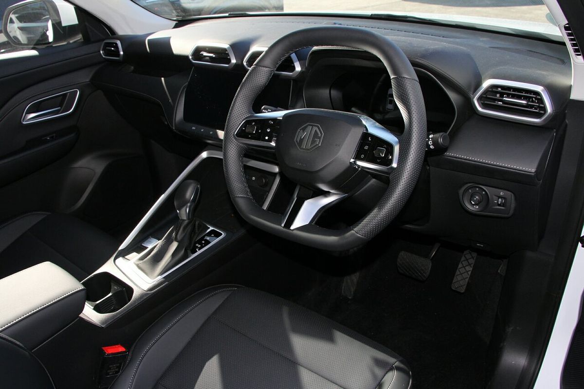 2025 MG ZS Essence ZS32