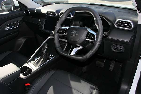 2025 MG ZS Essence ZS32