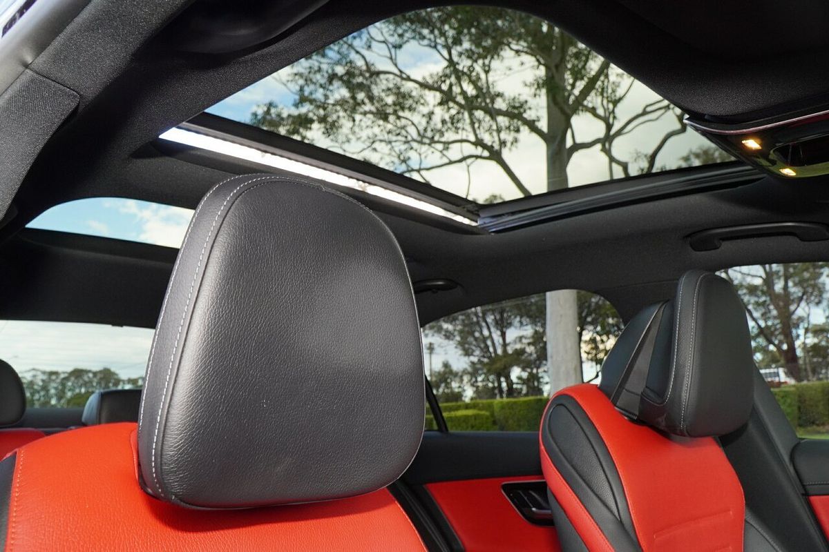 2022 Mercedes-Benz C-Class C300 W206
