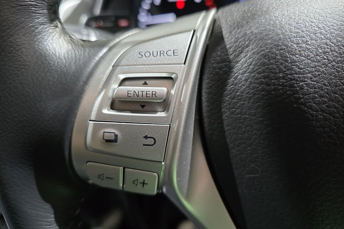 2020 Nissan Navara ST D23 Series 4 4X4