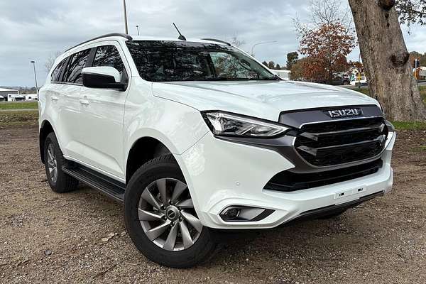 2023 Isuzu MU-X LS-U