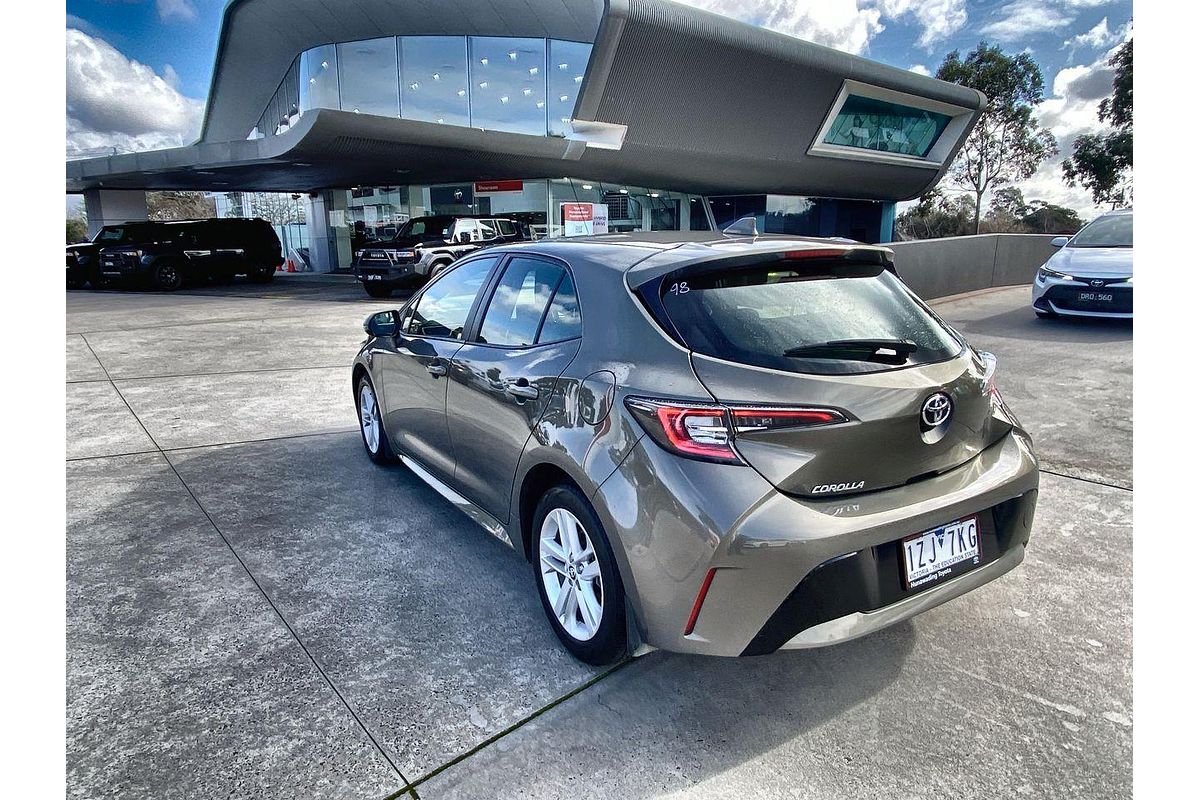 2019 Toyota Corolla Ascent Sport MZEA12R
