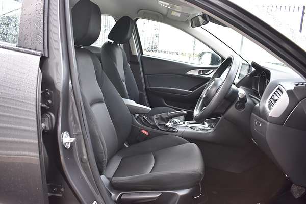 2018 Mazda 3 Neo Sport BN Series