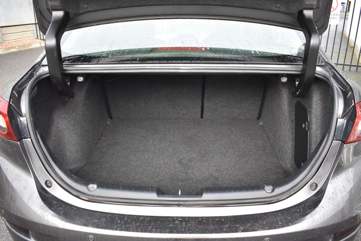 2018 Mazda 3 Neo Sport BN Series