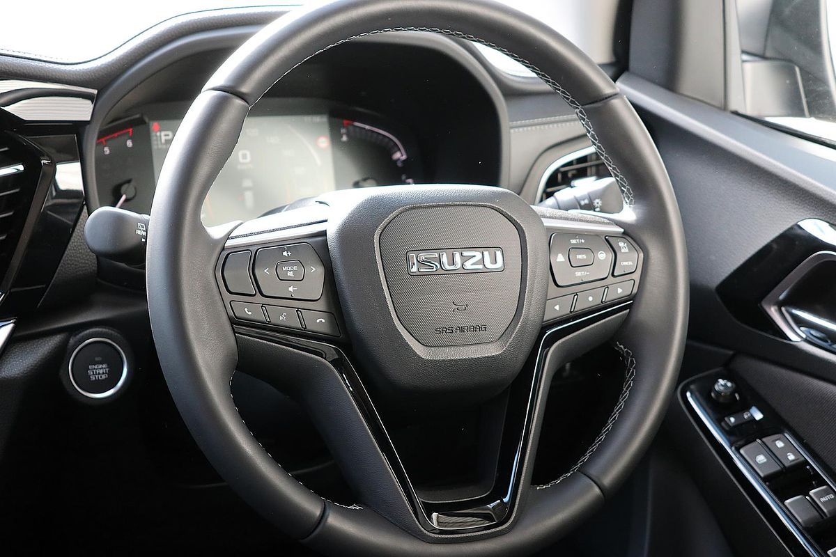 2025 Isuzu MU-X LS-U