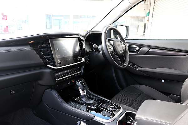 2025 Isuzu MU-X LS-U