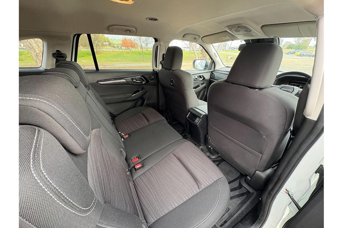 2023 Isuzu MU-X LS-U