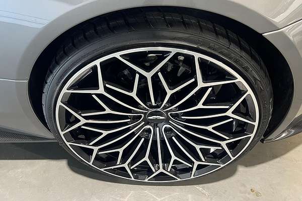2014 Aston Martin Vanquish
