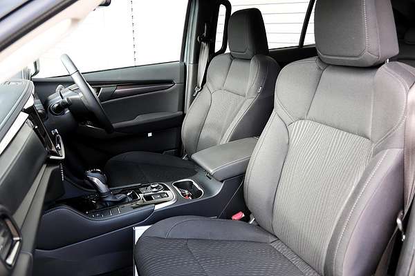 2025 Isuzu MU-X LS-U
