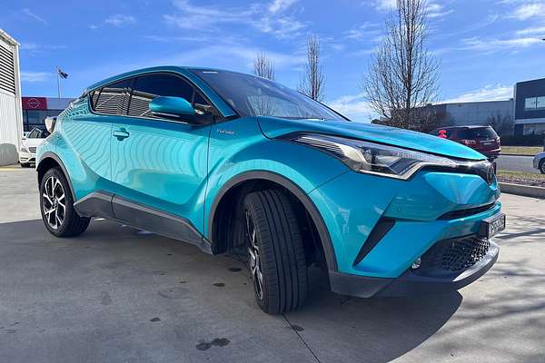 2017 Toyota C-HR Koba NGX10R