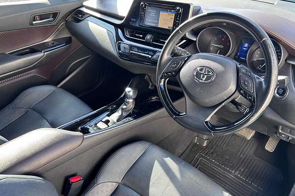 2017 Toyota C-HR Koba NGX10R
