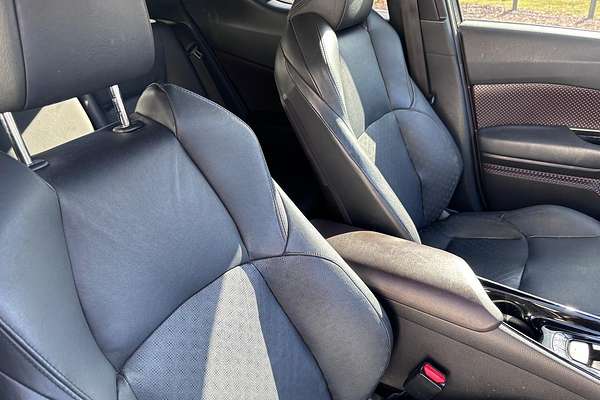 2017 Toyota C-HR Koba NGX10R