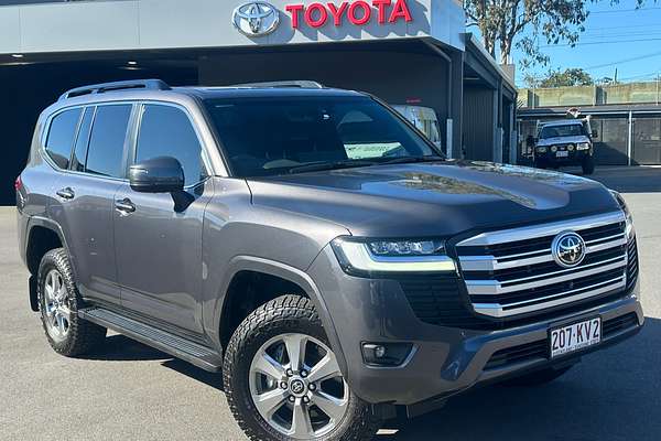 2024 Toyota Landcruiser VX FJA300R