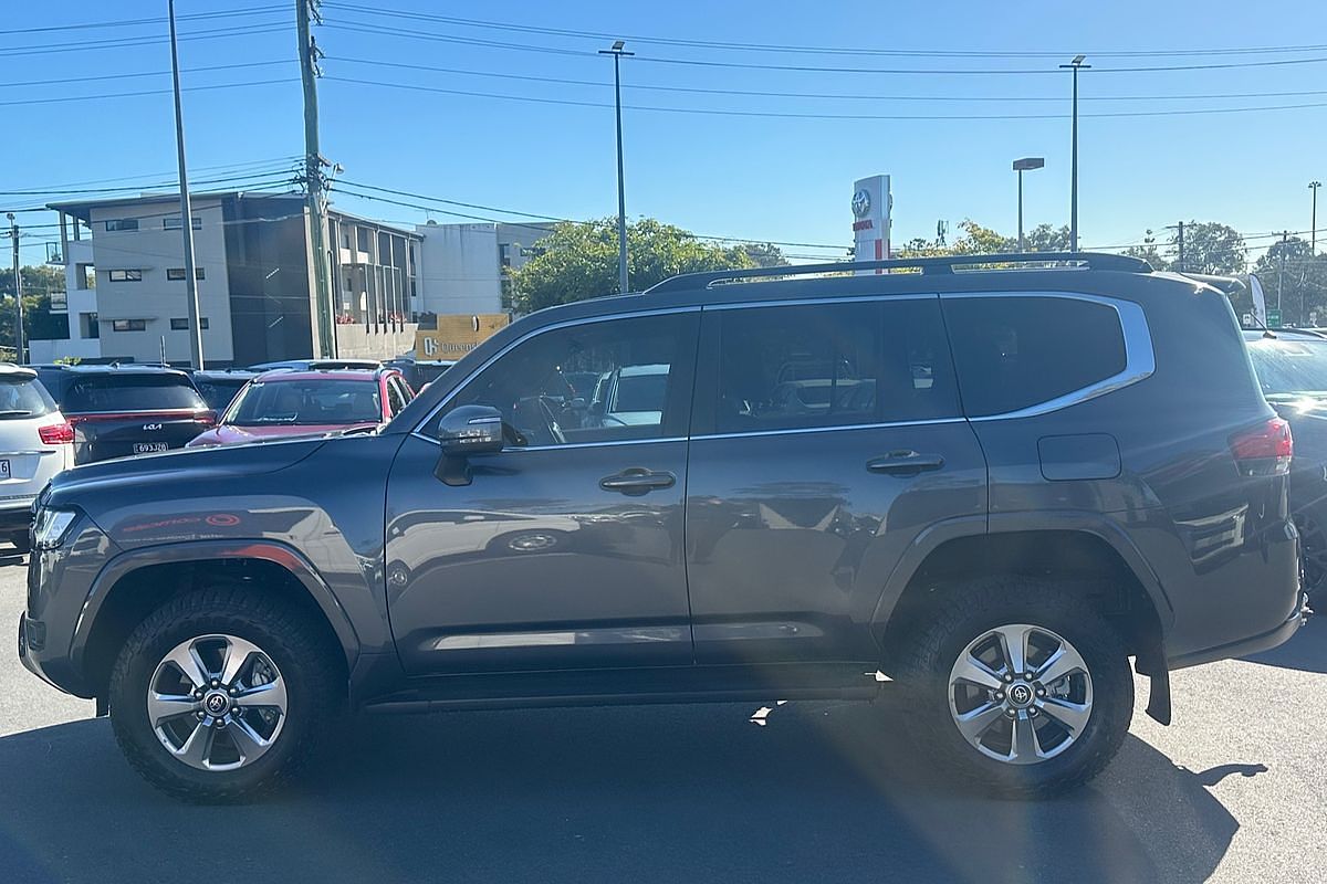 2024 Toyota Landcruiser VX FJA300R