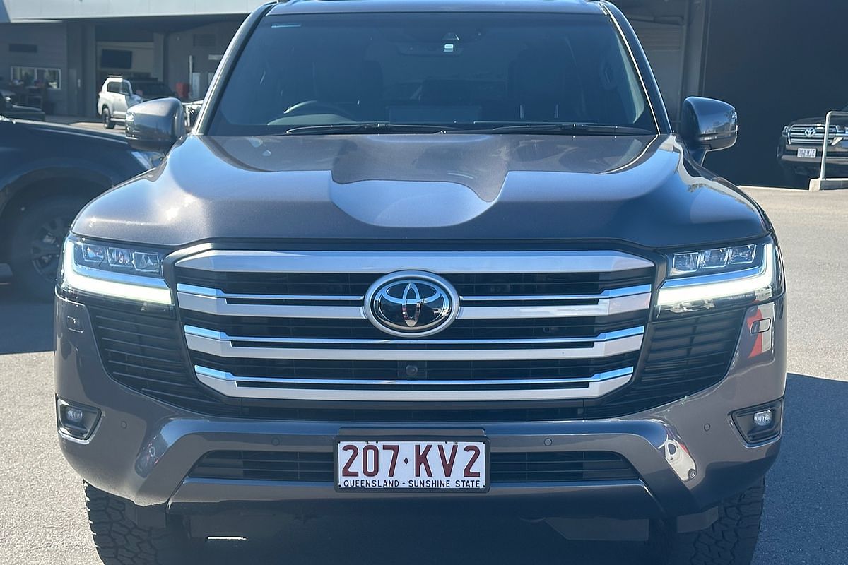 2024 Toyota Landcruiser VX FJA300R