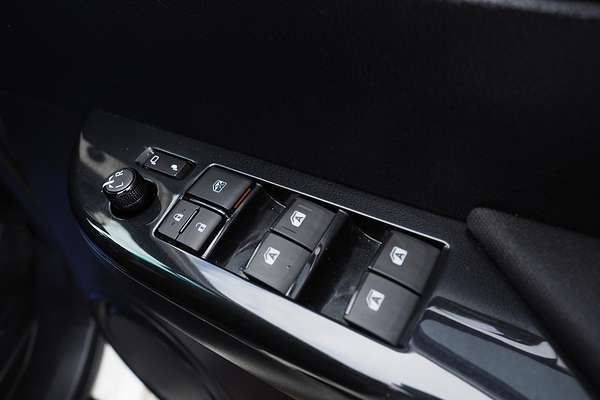 2022 Toyota Hilux SR5 GUN126R 4X4