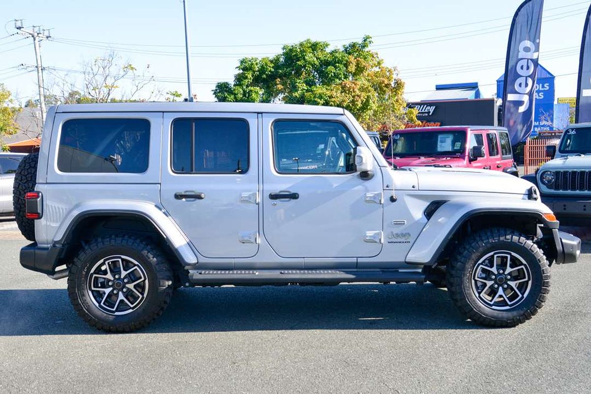 2023 Jeep Wrangler Unlimited Overland JL
