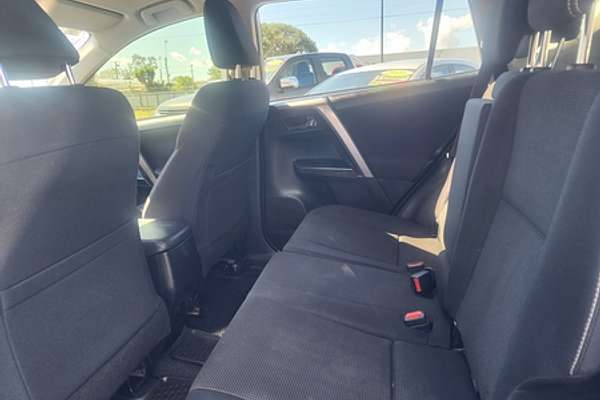 2017 Toyota RAV4 GXL ZSA42R