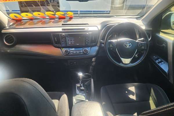 2017 Toyota RAV4 GXL ZSA42R