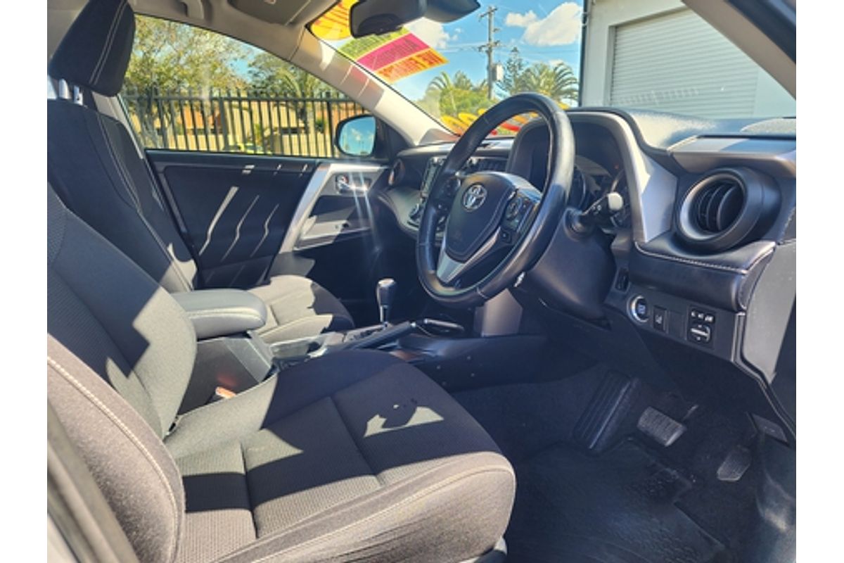 2017 Toyota RAV4 GXL ZSA42R