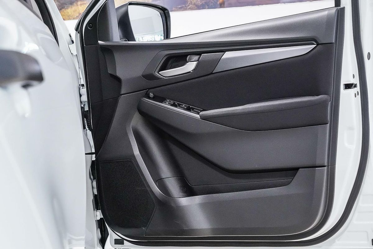 2025 Isuzu MU-X LS-M