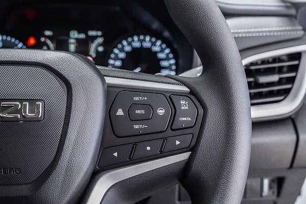 2025 Isuzu MU-X LS-M