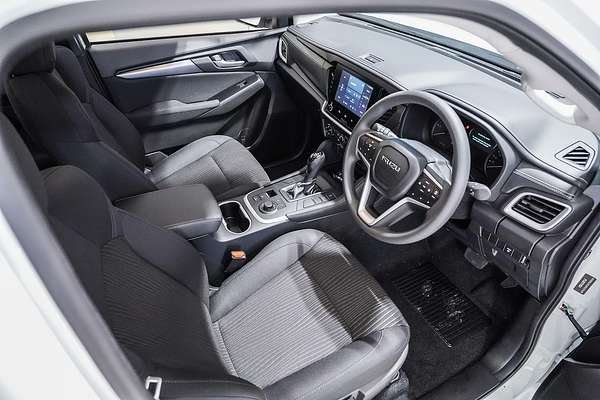 2025 Isuzu MU-X LS-M