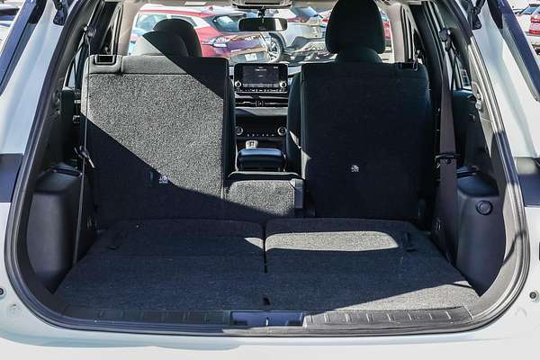 2024 Mitsubishi Outlander ES ZM