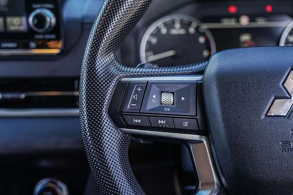 2024 Mitsubishi Outlander ES ZM