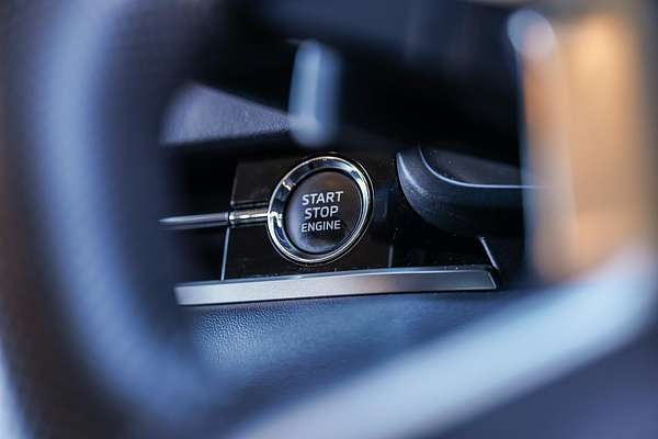 2024 Mitsubishi Outlander ES ZM