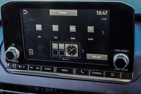 2024 Mitsubishi Outlander ES ZM