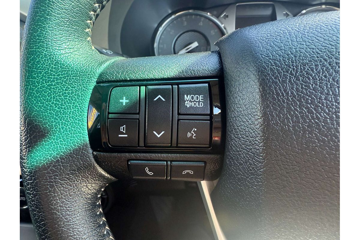 2020 Toyota Hilux SR5 GUN126R 4X4