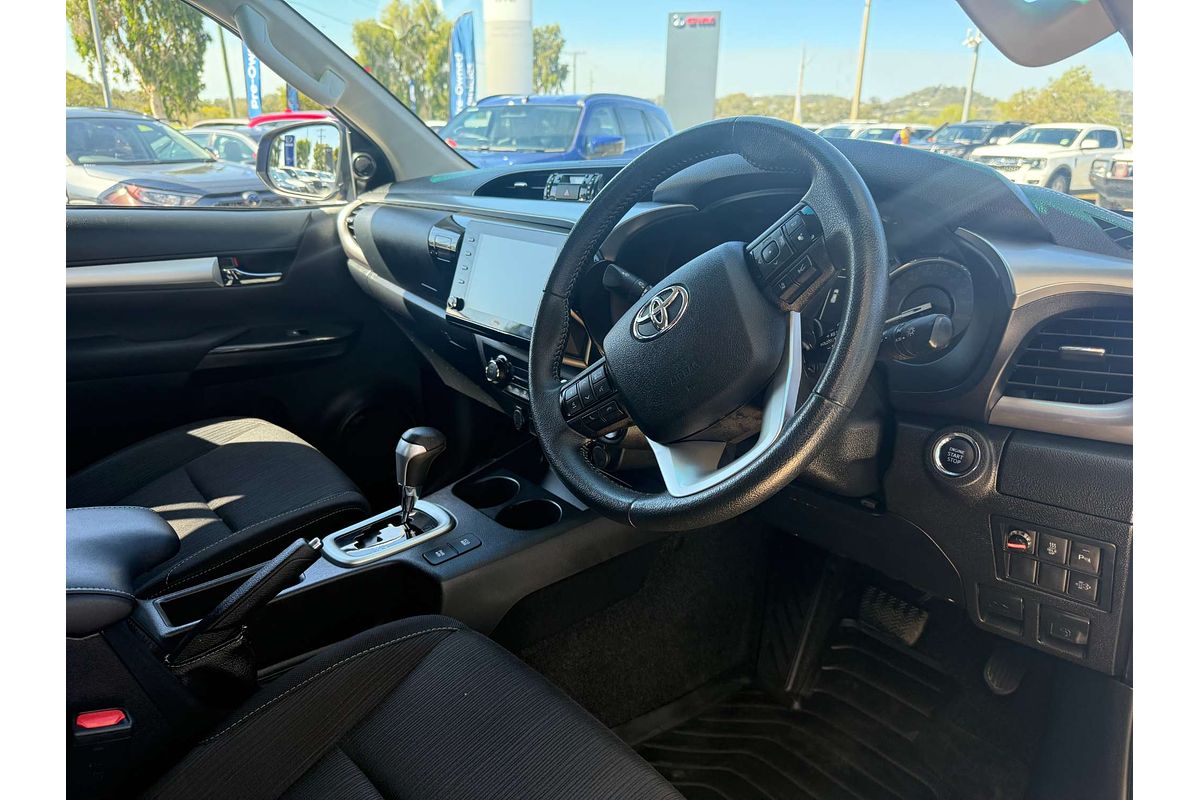 2020 Toyota Hilux SR5 GUN126R 4X4