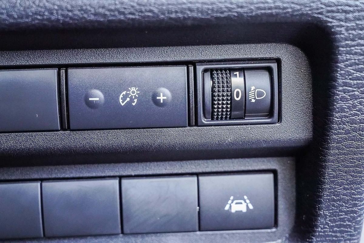 2024 Mitsubishi Outlander ES ZM