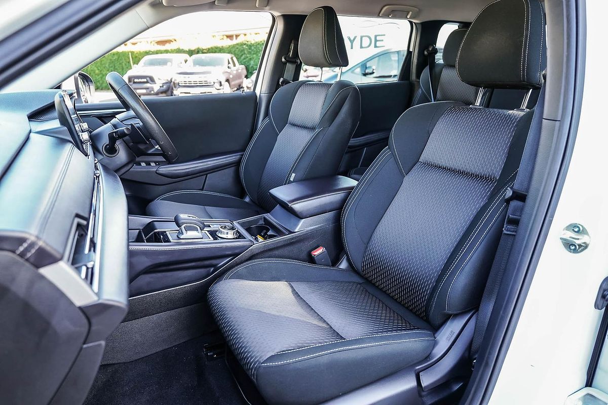 2024 Mitsubishi Outlander ES ZM