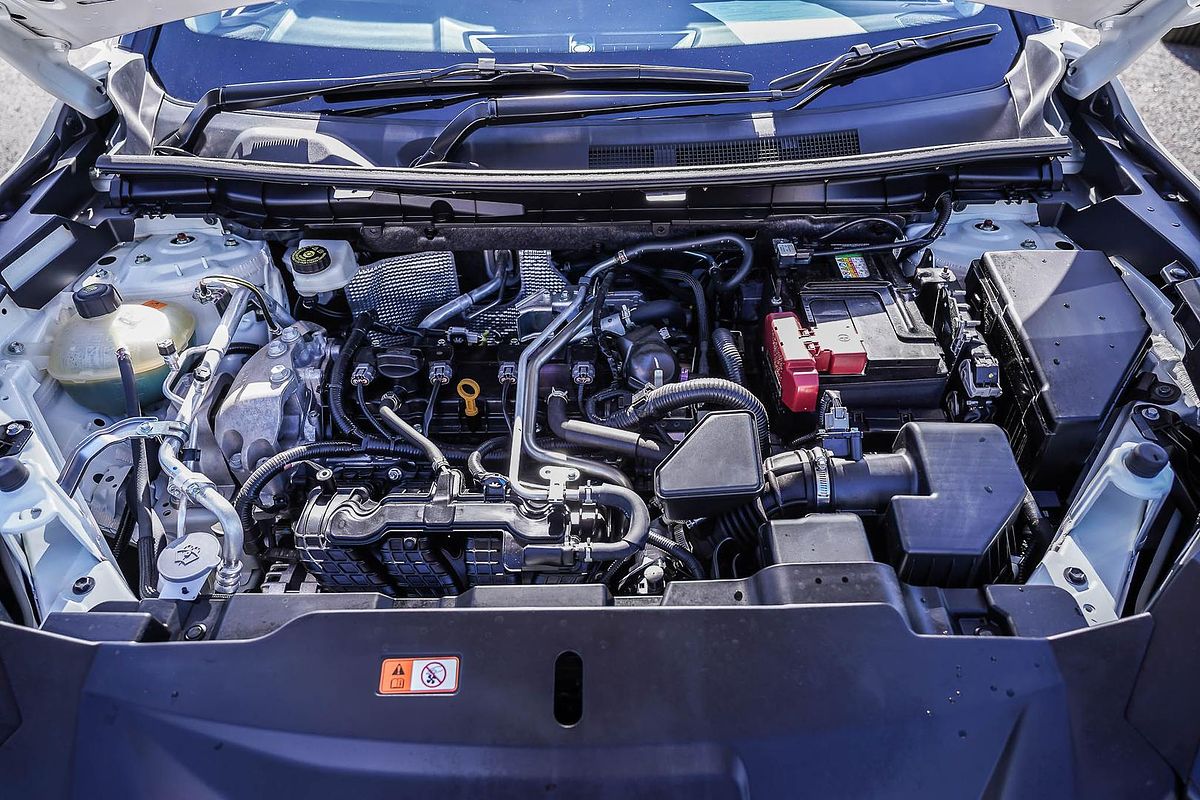 2024 Mitsubishi Outlander ES ZM