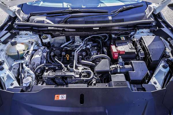 2024 Mitsubishi Outlander ES ZM