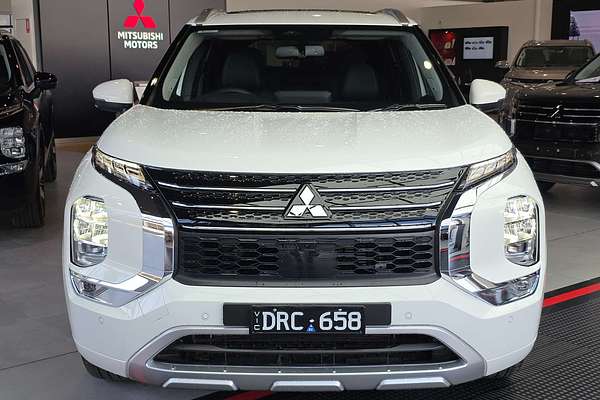2025 Mitsubishi Outlander PHEV Exceed ZM