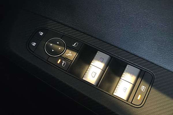 2025 Mitsubishi Outlander PHEV Exceed ZM