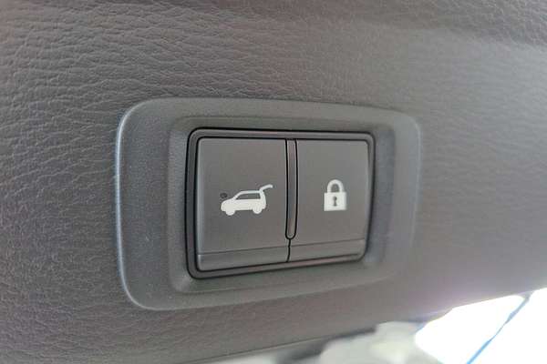 2025 Mitsubishi Outlander PHEV Exceed ZM
