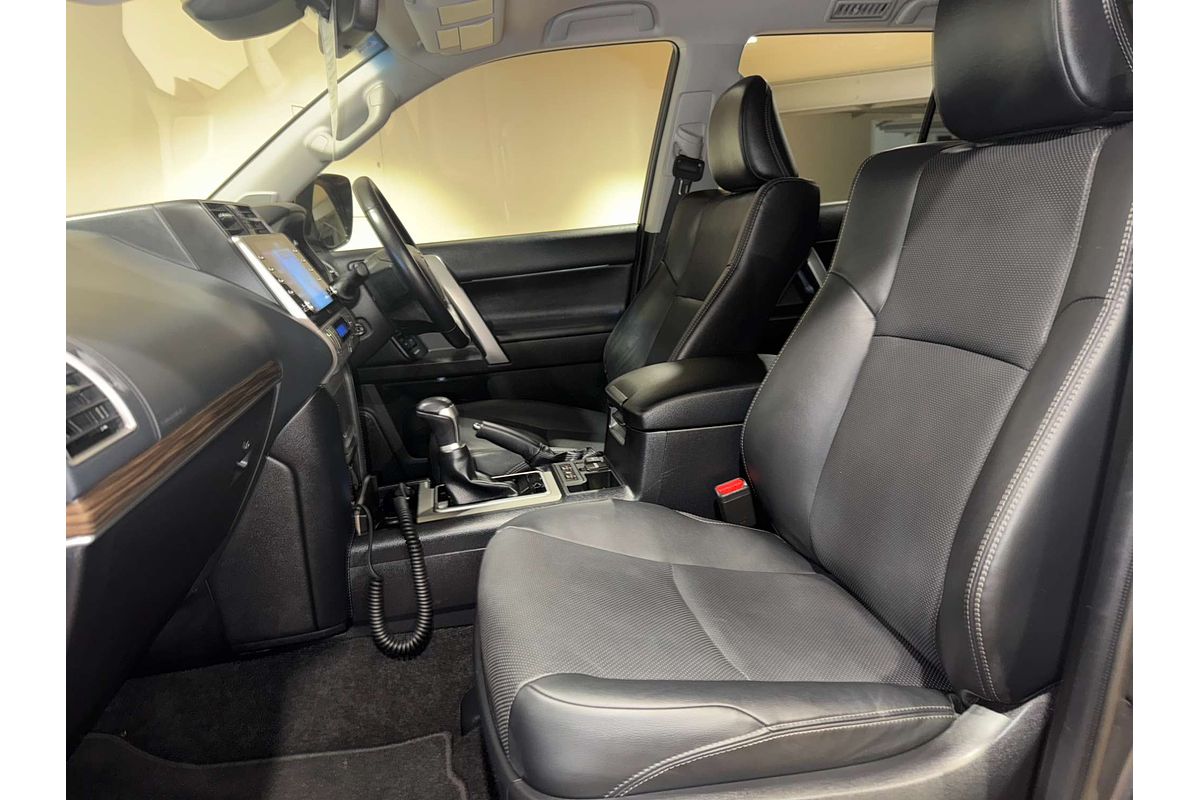 2022 Toyota Landcruiser Prado VX GDJ150R