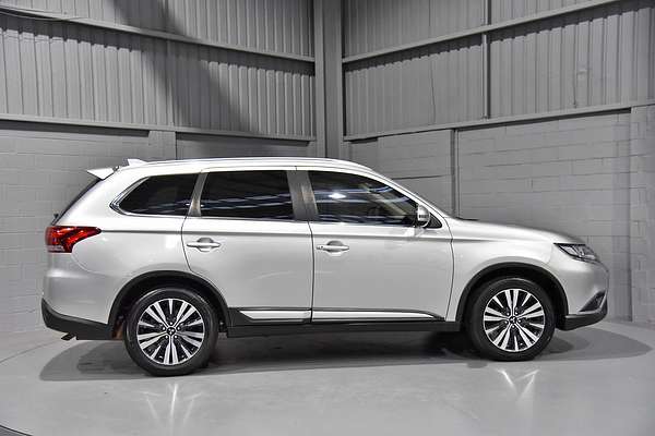 2019 Mitsubishi Outlander LS ZL