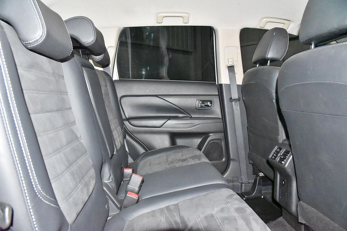 2019 Mitsubishi Outlander LS ZL