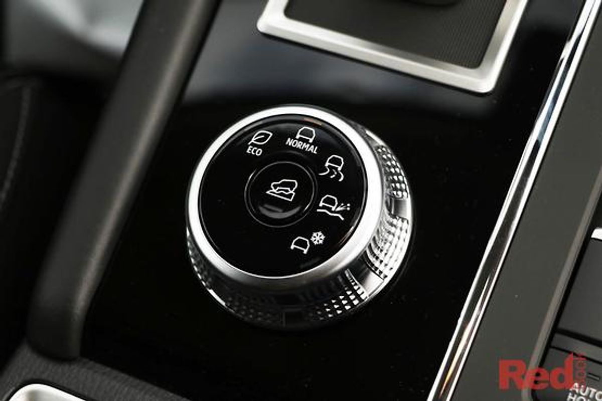2025 Mitsubishi Outlander LS ZM